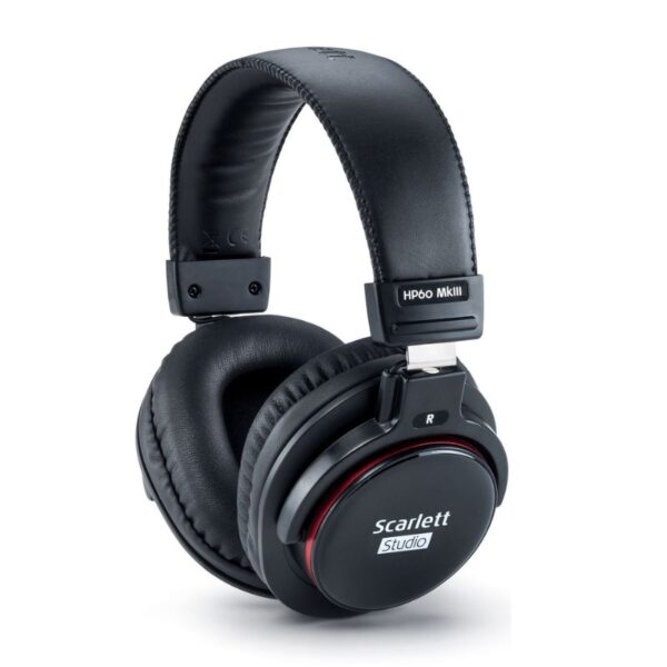 Focusrite Scarlett 2i2 Studio 3rd Gen