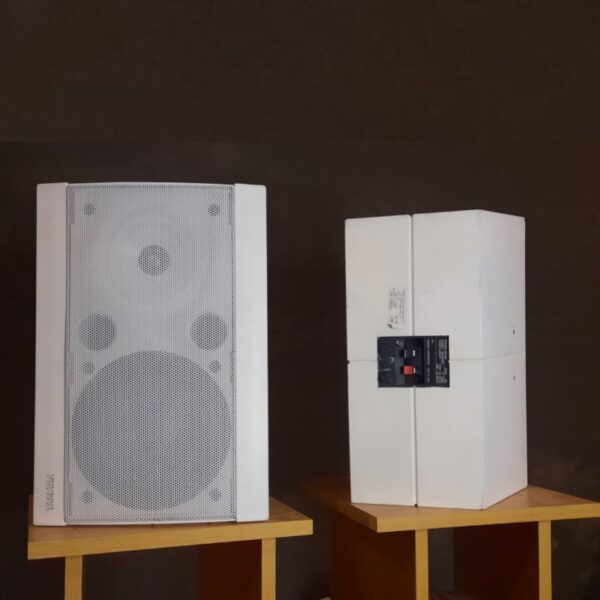 Yamaha s55 Speaker